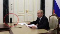 Канделаки довела Захарову до слез версией о предмете на столе Путина